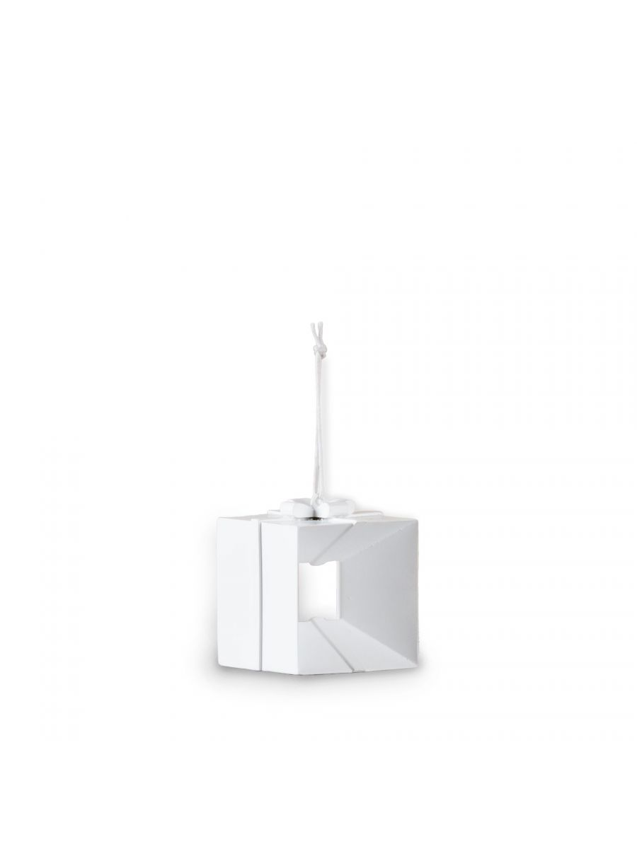SELETTISnarkitecture Hollow Present饰品